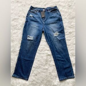 💙fashion nova dark wash mom jeans💙